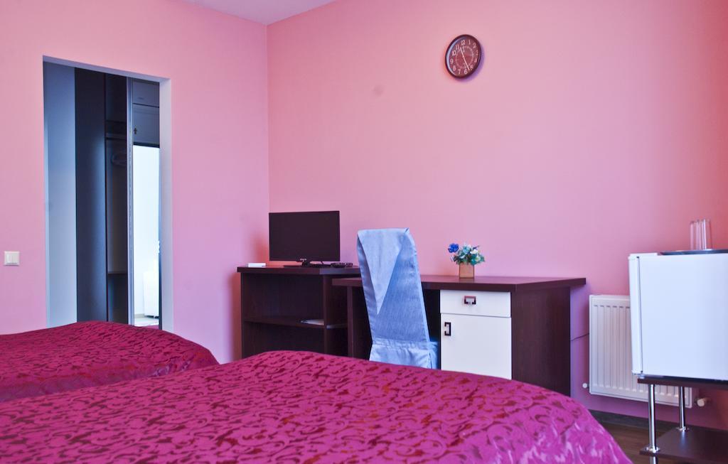 Hotel Nobel Kiszyniów Zewnętrze zdjęcie